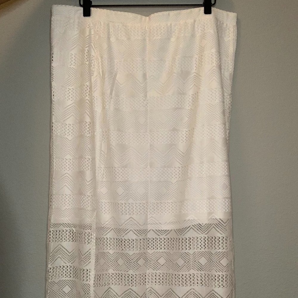 Lace Detail Maxi Skirt